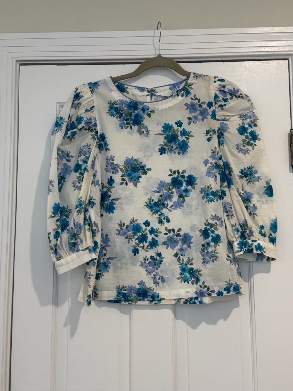 White Floral Puff-Sleeve Blouse with Blue Bouquet Print